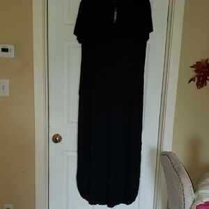 NWT Huskary Chic Black Maxi Dress Xl